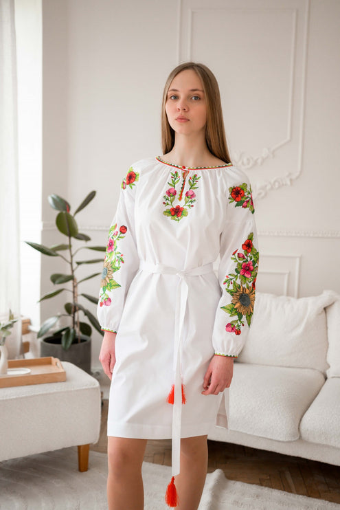 Dress with sunflower embroidery