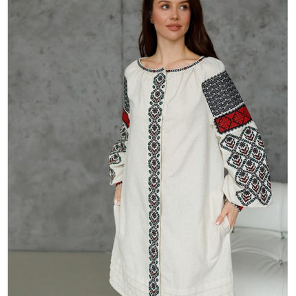 Embroidered linen dress with snap buttons