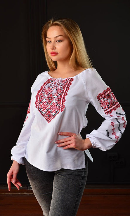 Embroidered women's blouse