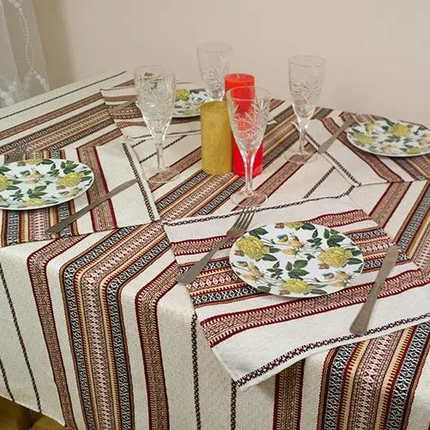 Linen Tablecloth with Napkins in Ukrainian Style