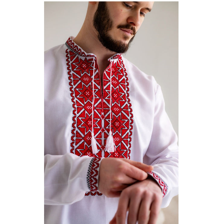 Men’s Ukrainian shirt with red geometric embroidery