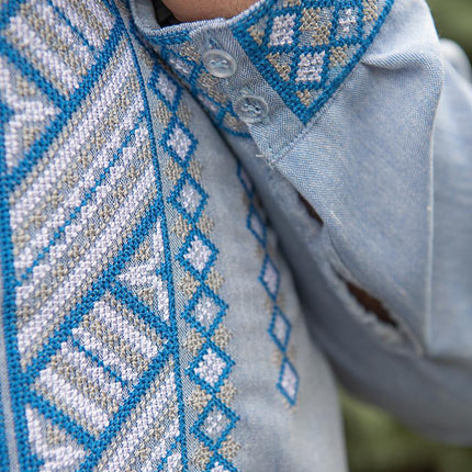 Men's Ukrainian embroidered shirt