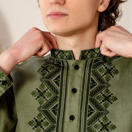 Modern men's embroidered shirt