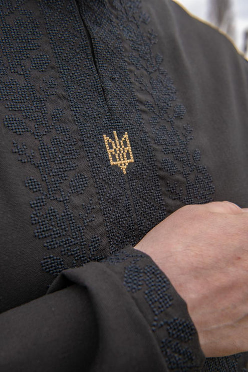 Stylish men's single-color embroidered shirt with the emblem of Ukraine