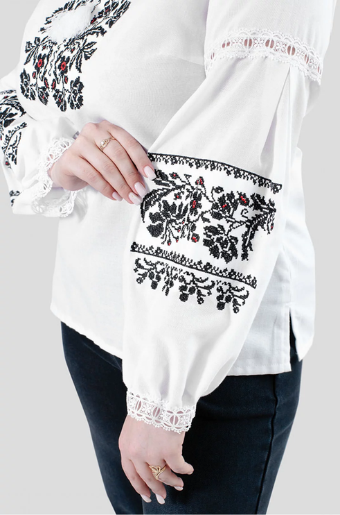 Ukrainian embroidered linen blouse with lace