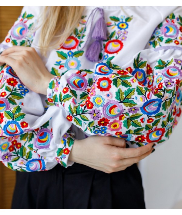 Women's embroidered blouse Bukovyna Flowers