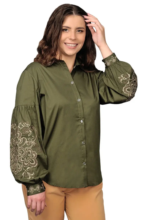 Women's embroidered Ukrainian blouse with buttons