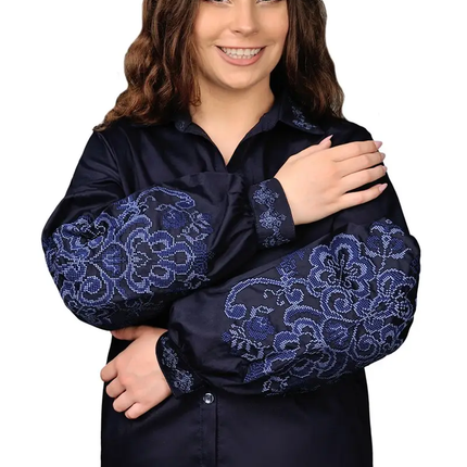 Women's embroidered Ukrainian blouse with buttons