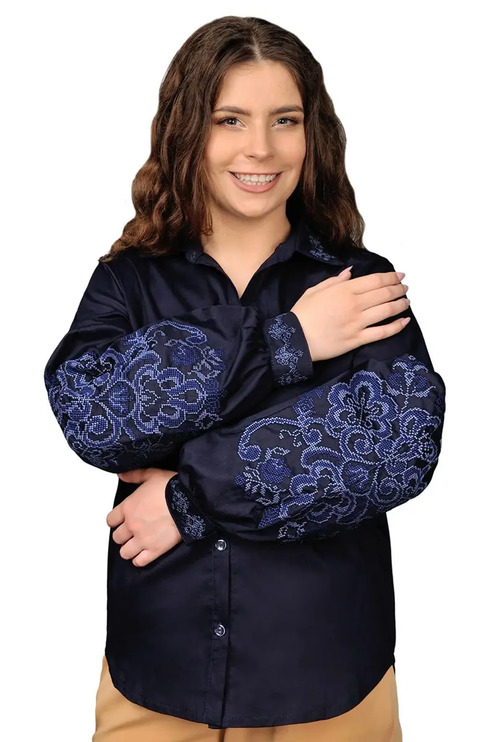 Women's embroidered Ukrainian blouse with buttons