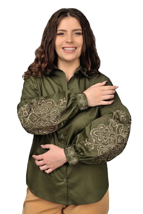 Women's embroidered Ukrainian blouse with buttons