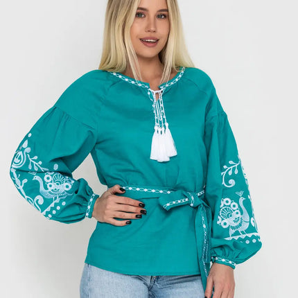 Women's embroidery blouse with a floral pattern