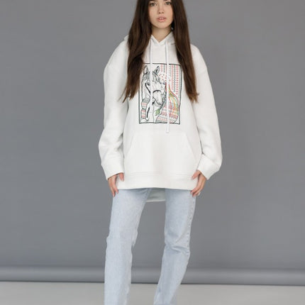 Women's hoodie with embroidery