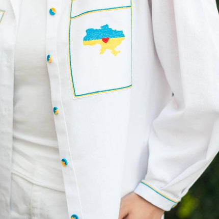 Women's shirt in Ukrainian style