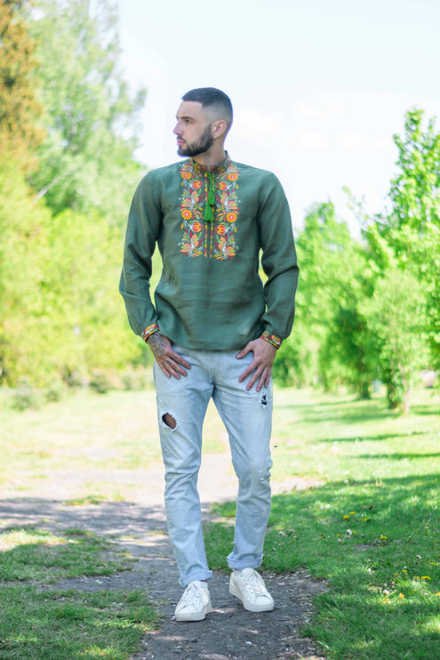 Men's linen embroidered shirt with long sleeves