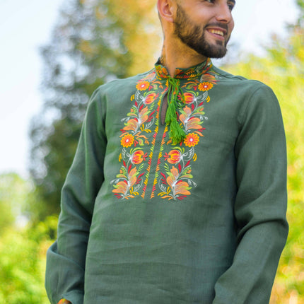 Men's linen embroidered shirt with long sleeves