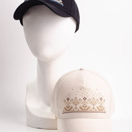 Baseball cap with embroidery Carpathian