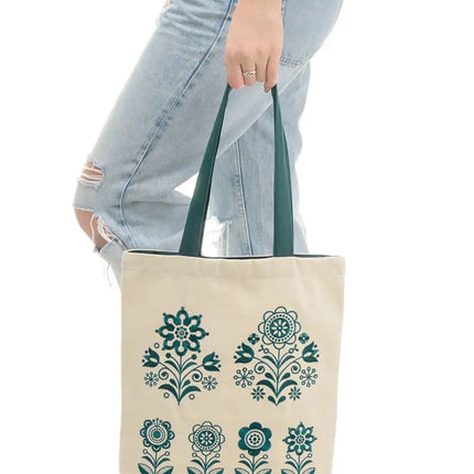Shopper bag with embroidery