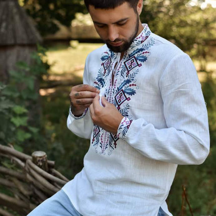 Mens linen vyshyvanka shirt with long sleeves