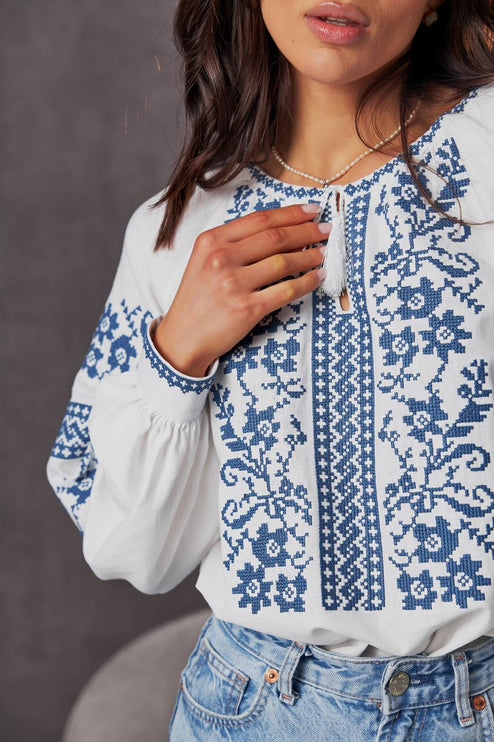 Women's embroidered shirt Banderivka