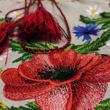 Women's linen shirt with embroidered poppies